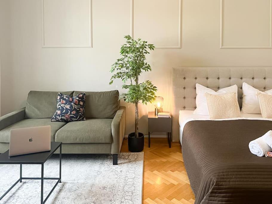 Cozy & Central 2 Bedroom Apartment 비엔나 외부 사진